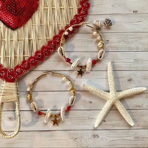 Medium Star Seashell Hoops